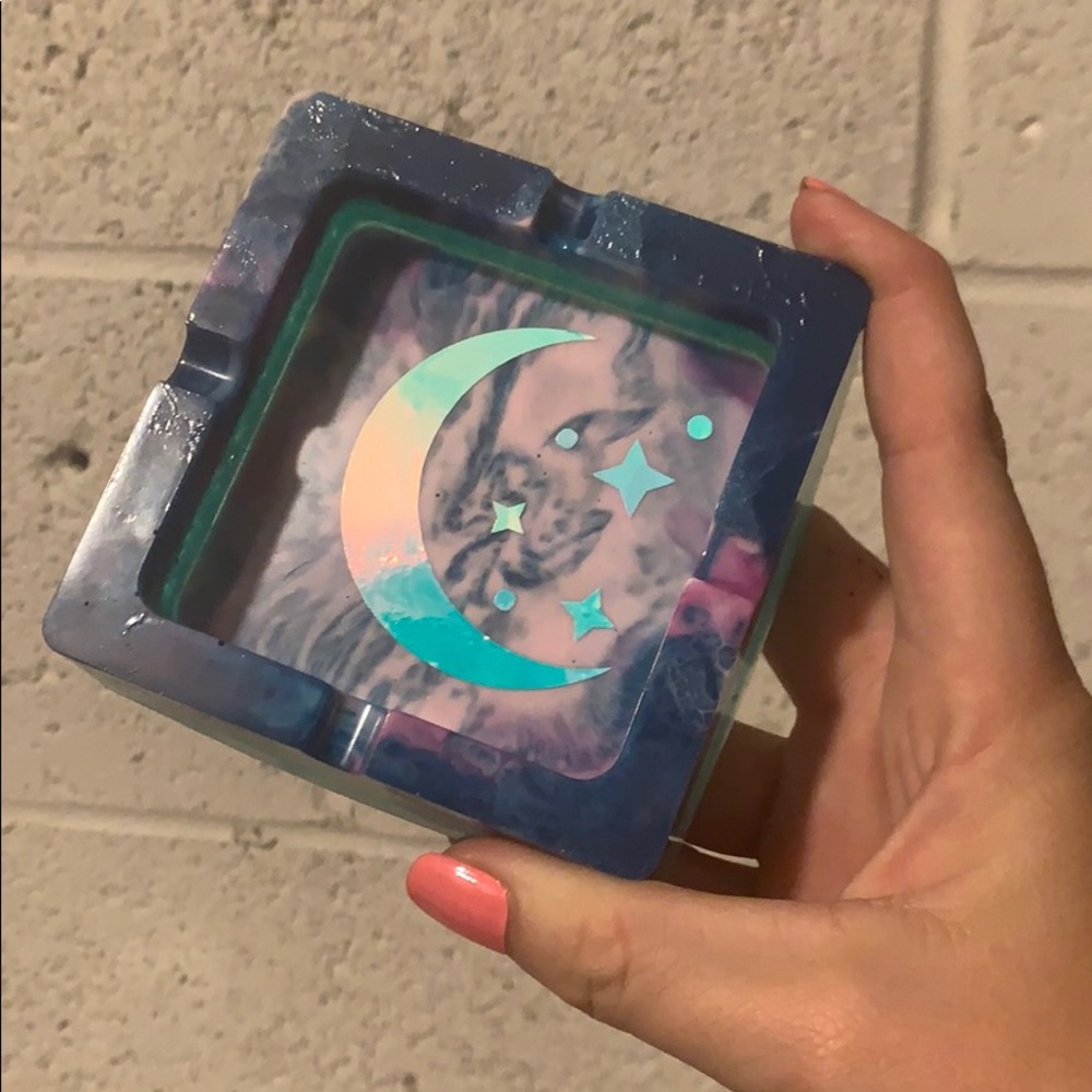 Handmade epoxy ashtray